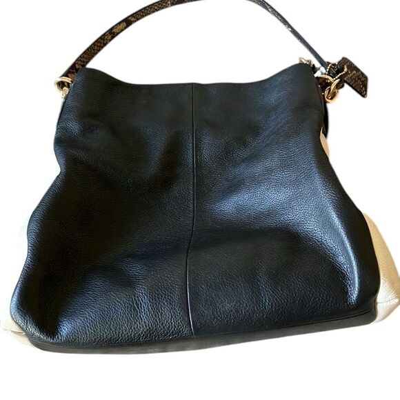NWOT Coach Phoebe Handbag Pebbled 2 Tone Leather Blk/Ivory Python Strap/Trim - Picture 2 of 9